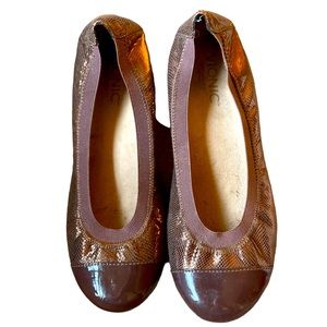 Vionic Copper‎ Bronze Allora Cap Toe Lizard Print Ballet Flats 8